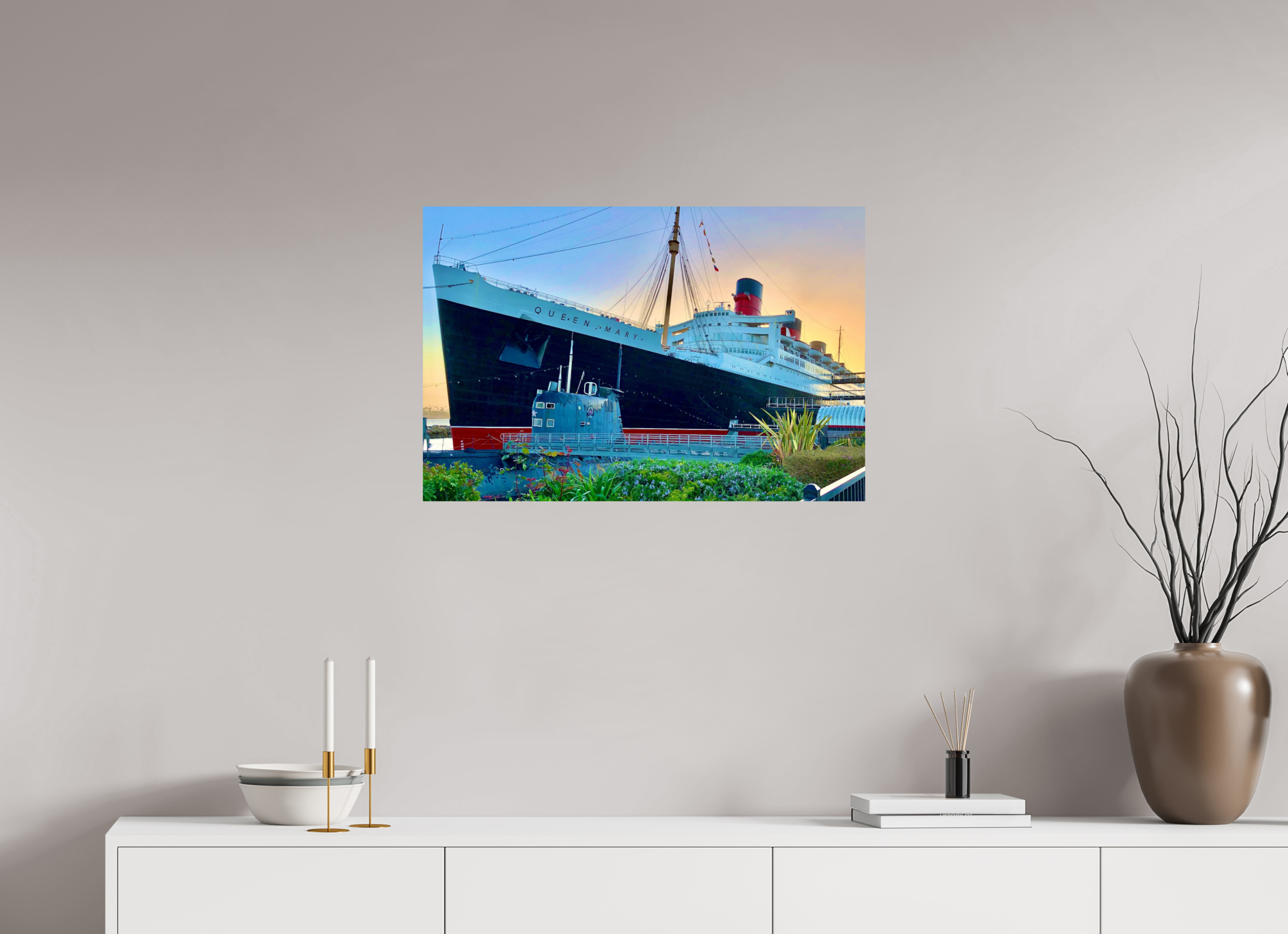30 x 20″, Photo Print On Fuji Crystal DP II Queen Mary